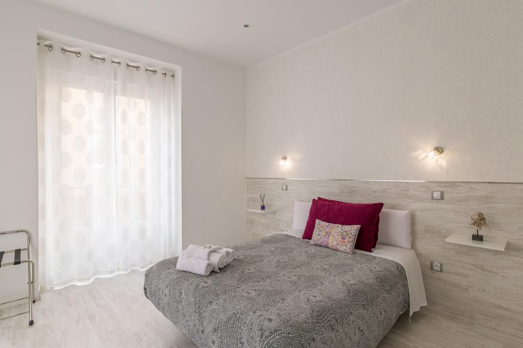 Hostal Met Madrid Exterior foto